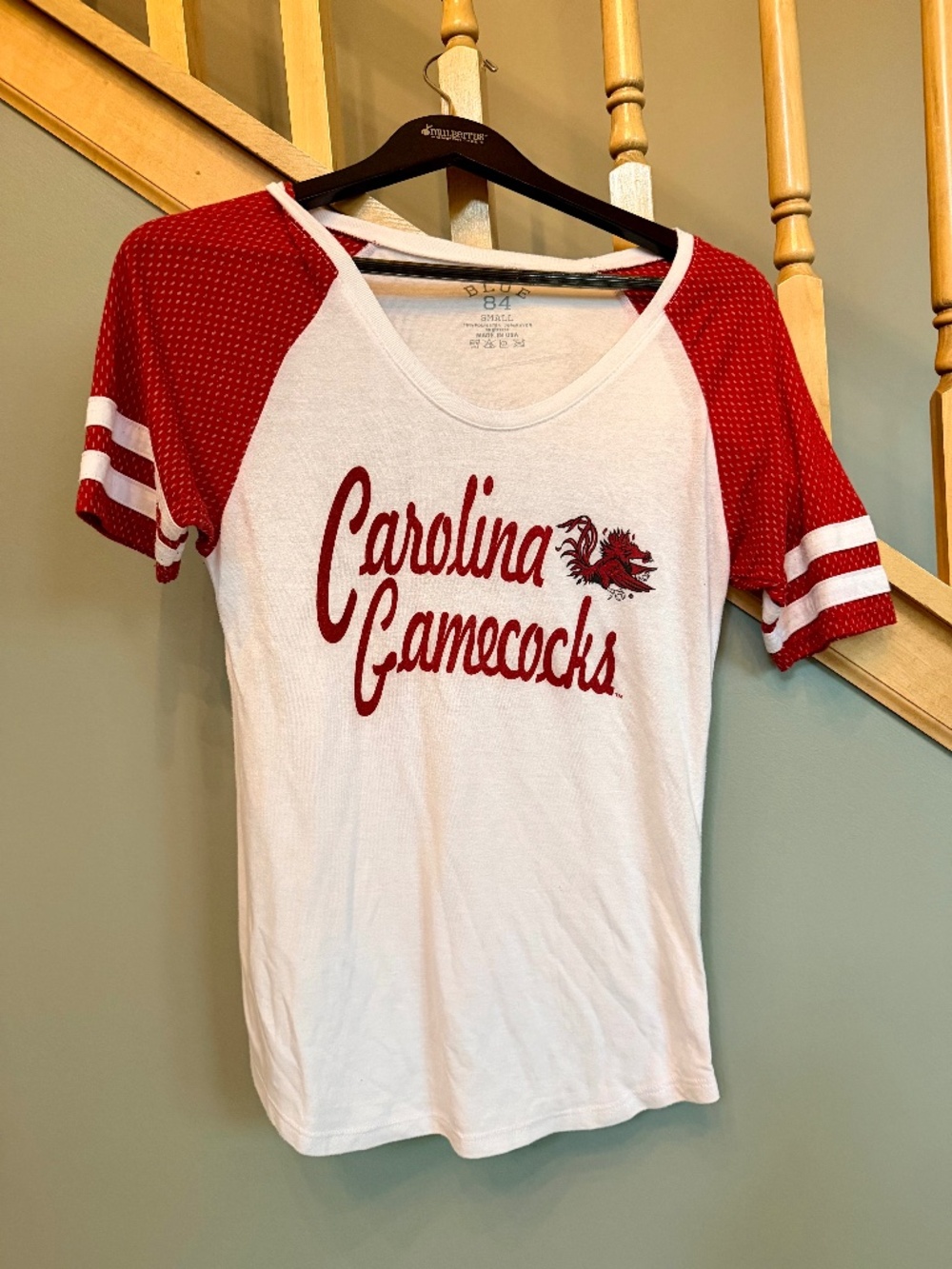 Blue 84 South Carolina Gamecocks White and Red Raglan Short-Sleeve Jersey Sz Sm